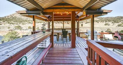 Unique Canyon Cabin: Arkansas River Access & Views