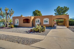 House (2 Bedrooms) | Interior - Pet-friendly 55+ Green Valley Home w/ Golf Gear! (Green Valley)