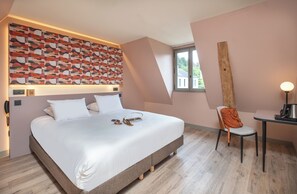 Superior Room | In-room safe, desk, blackout curtains, soundproofing