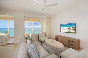 Smart TV, DVD player, stereo - Beachcomber 27 by Grand Cayman Villas (7 Mile Beach)