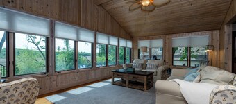 New Buffalo Private Pool, Lake Access & So Much More