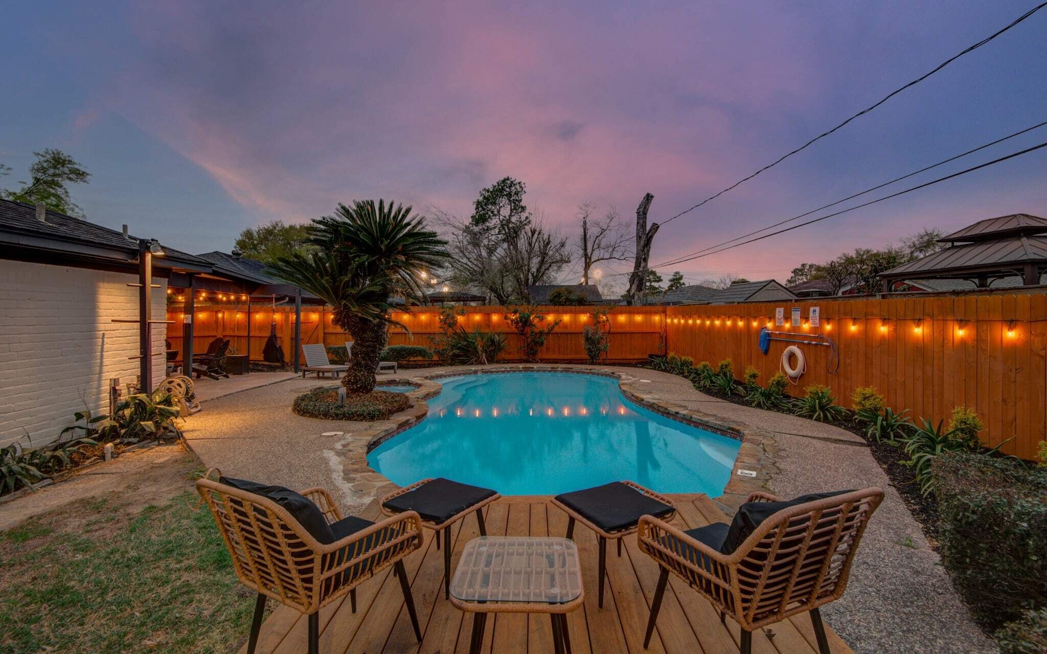 Spring Branch Getaway Ft. 5BD/2BA, Pool & Hot tub