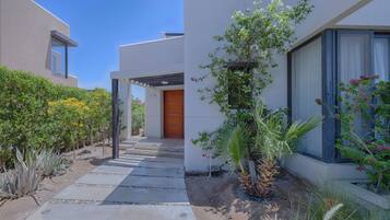 4 Schlafzimmer, individuell dekoriert, individuell eingerichtet