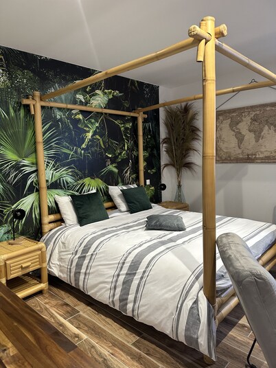 Jungle Room Avec Baignoire Balnéothérapie !