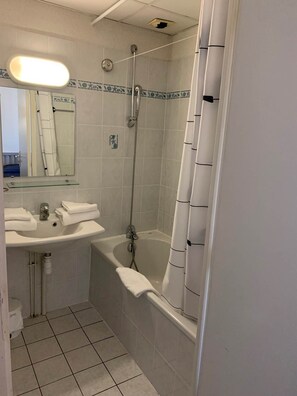 Hair dryer, towels - Studios 20 m² (ST MALO)
