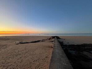 Beach - Furnished apartments - 50m² superior (ST MALO)