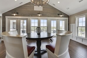 Dining - Crew Quarters -- 16BR Oceanfront with Elevator, Pool and More! (Corolla)