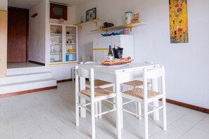 Dining - VivimiHome–Mare e relax nel cuore di Porto Rotondo (olbia)