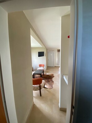 Premium bedding, down duvets, pillow-top beds, free WiFi - Parador Ruta 40 (Gobernador Gregores)