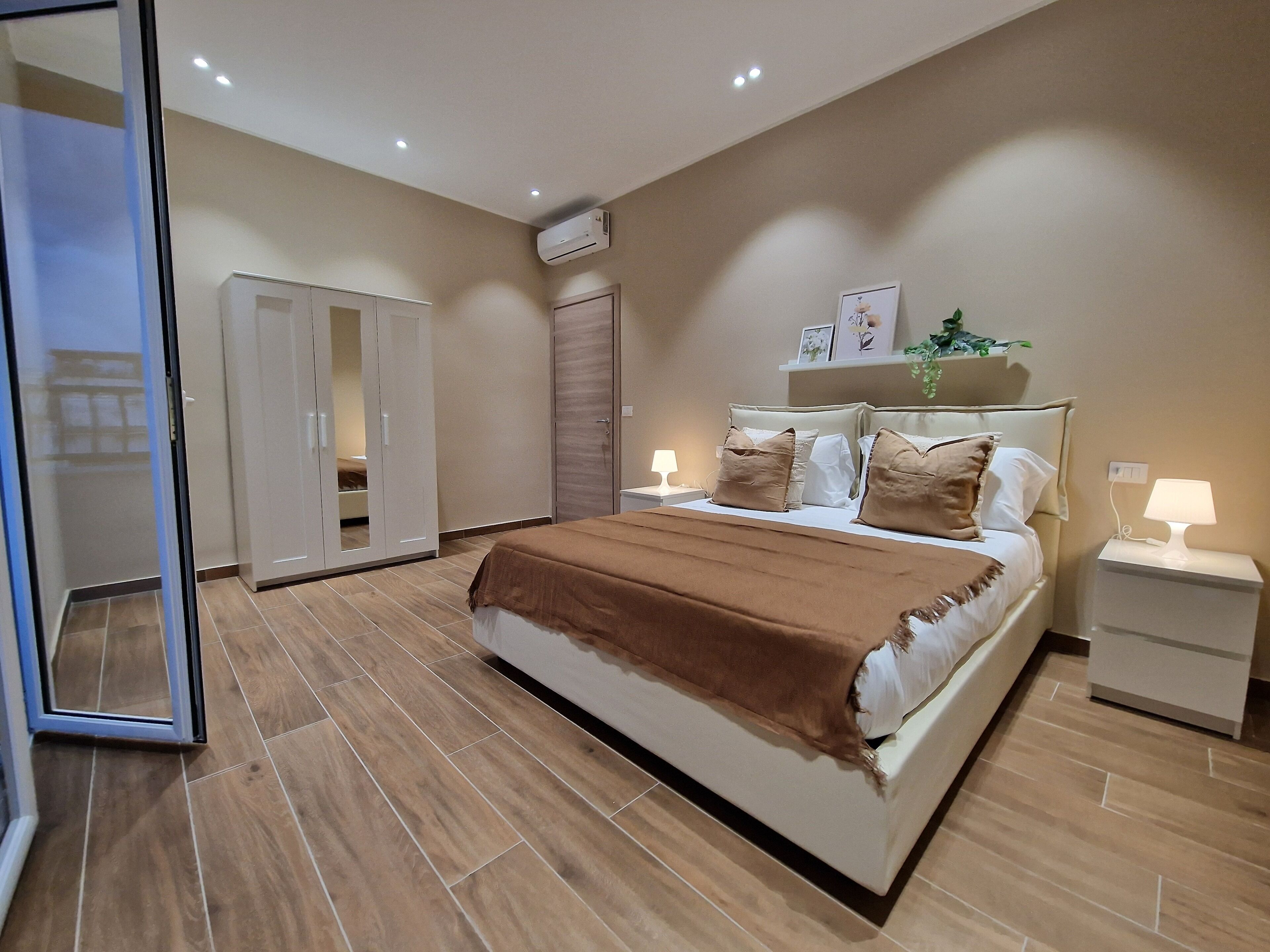 Apartamento Deluxe | Cuna de viaje, wifi gratis, ropa de cama