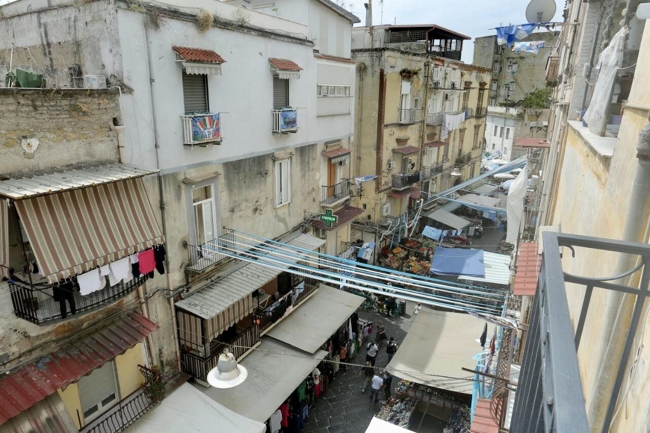 Lit parapluie, Wi-Fi gratuit, draps fournis