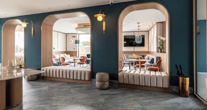 Visionair Suites