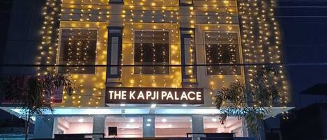 Bagian depan properti