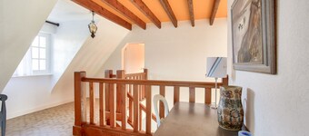 House for 7 between beaches and golf course