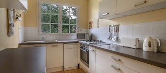 400m from the beach, Pointe St Gildas, house for 6
