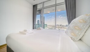 Apartment | 2 bedrooms - Prime Difc Duplex With Iconic Skyline Views (Dubai)