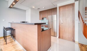 House | 2 bedrooms - Prime Difc Duplex With Iconic Skyline Views (Dubai)