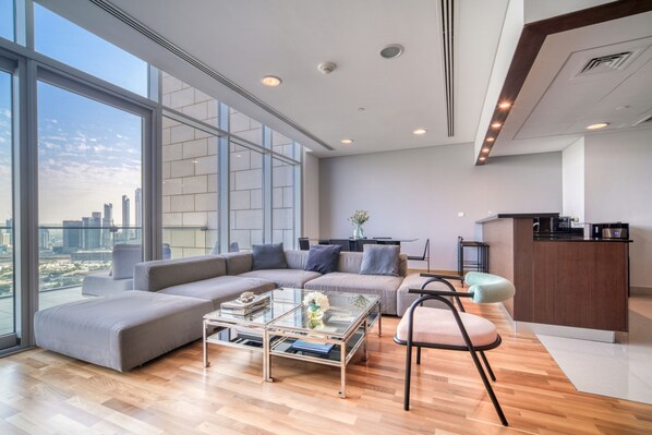 Apartment | 2 bedrooms - Prime Difc Duplex With Iconic Skyline Views (Dubai)