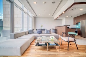 Apartment | 2 bedrooms - Prime Difc Duplex With Iconic Skyline Views (Dubai)