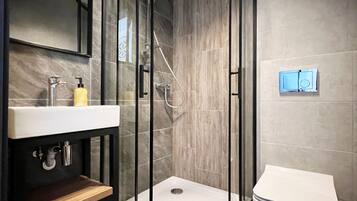 Standard Room, 1 Double Bed, Balcony, Mountainside (4) | Bathroom | Shower, hair dryer, towels, soap