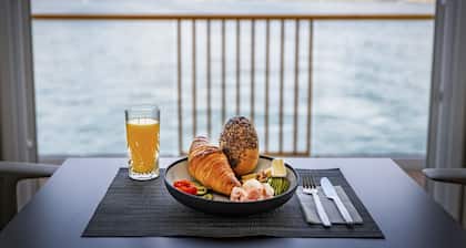 Boutique Boat Hotel Attila