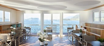 Boutique Boat Hotel Attila