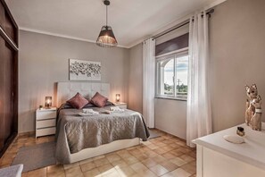 3 soveværelser, Wi-Fi, sengetøj