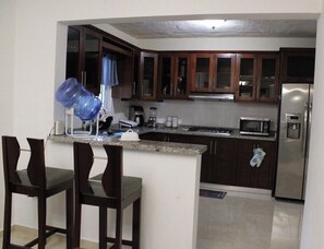 Fridge, microwave, stovetop, coffee/tea maker - Benira's Villa- Island vacation (Cabrera)