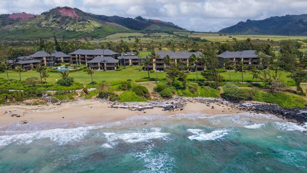 On the beach - Summer Deal Oceanfront Kauai Condo with Heated Pool Beach Access (Lihue)