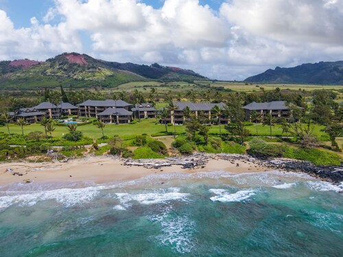 New Listing Oceanview Kaha Lani 223 with Lanai Beach Access and Modern Comforts