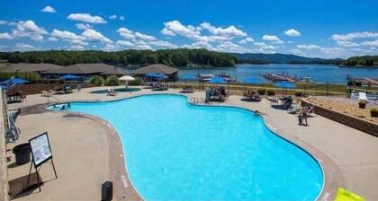 NEW, CLEAN - Belle's Boat Haven Studio in Smith Mountain Lake