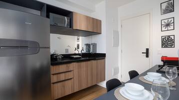 Basic Apartment | Private kitchen