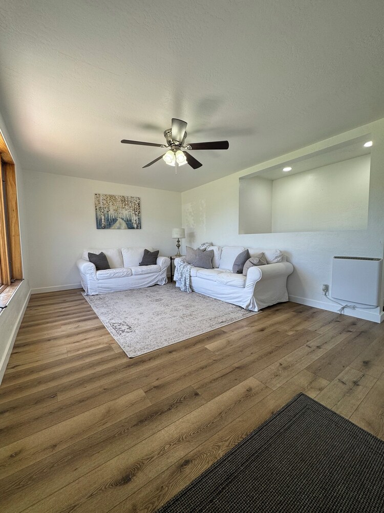 Home Near Epic Snowmobiling Site! Peaceful, luxury home in Smoot WY