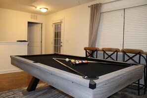 Games room - Convenient Remote-friendly suburban oasis! (Raleigh)