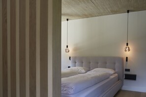 1 Schlafzimmer, Reisekinderbett, kostenloses WLAN, Bettwäsche