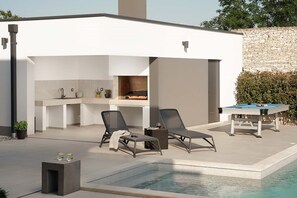 Outdoor dining - Villa Zen in Pjescana Uvala,Pula (Pjescana Uvala,Pula)