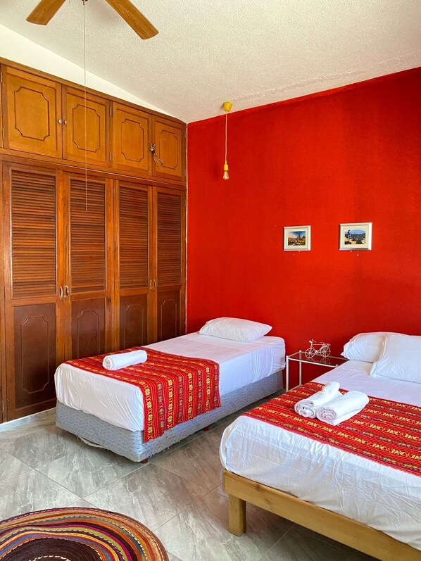 4 habitaciones, wifi y ropa de cama