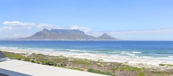 Dolphin Beach H301 - One Bedroom Apartment, Sleeps 2