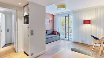 Premium bedding, pillowtop beds, in-room safe, laptop workspace