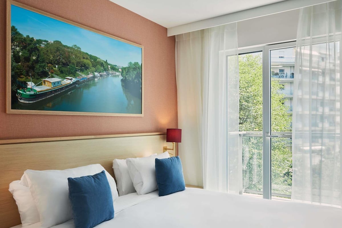 Superior-Apartment, 1 Doppelbett und Schlafsofa, Balkon