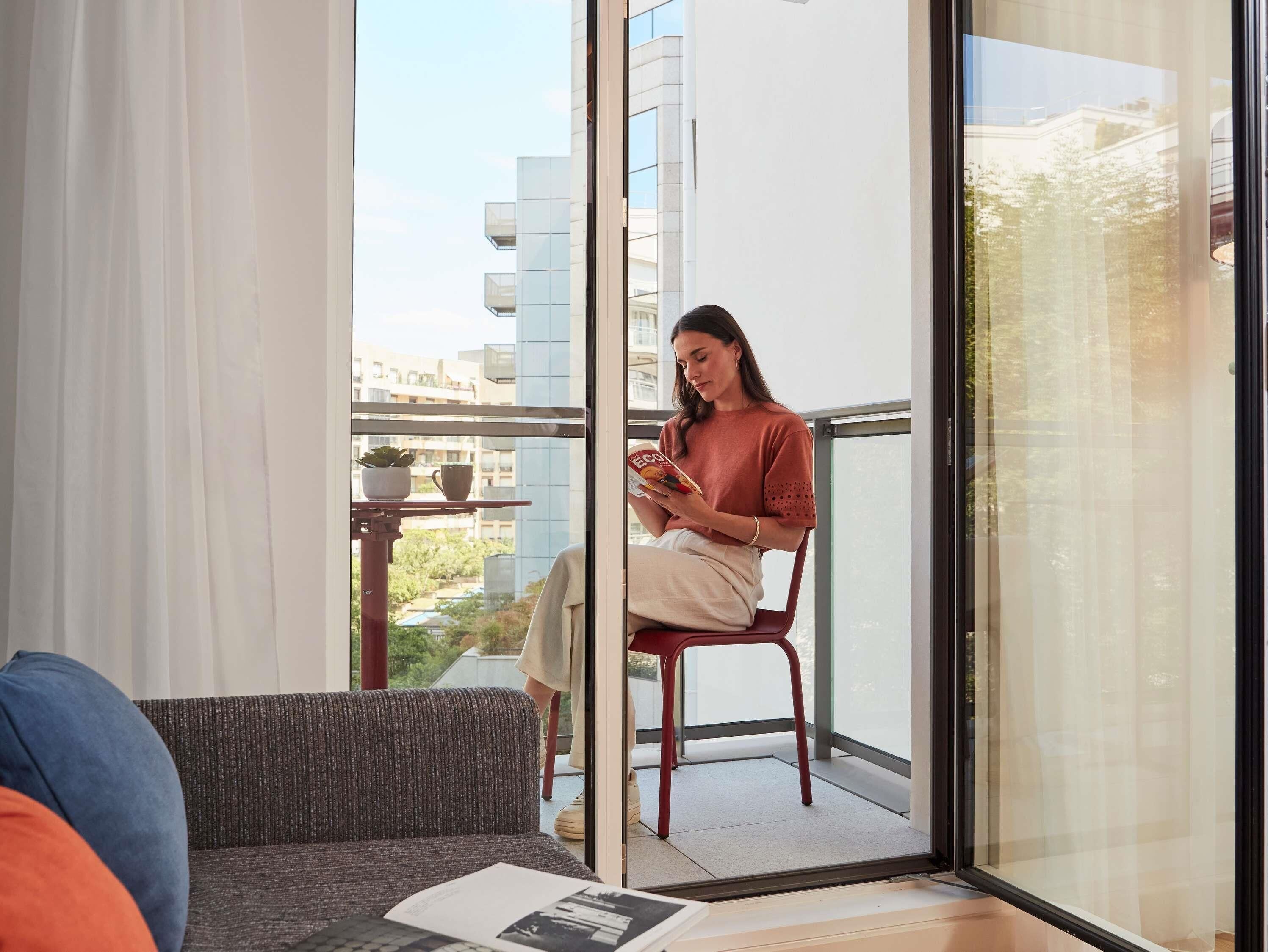 Superior Apartment, 1 Double Bed with Sofa bed, Balcony | Premium bedding, pillowtop beds, in-room safe, laptop workspace