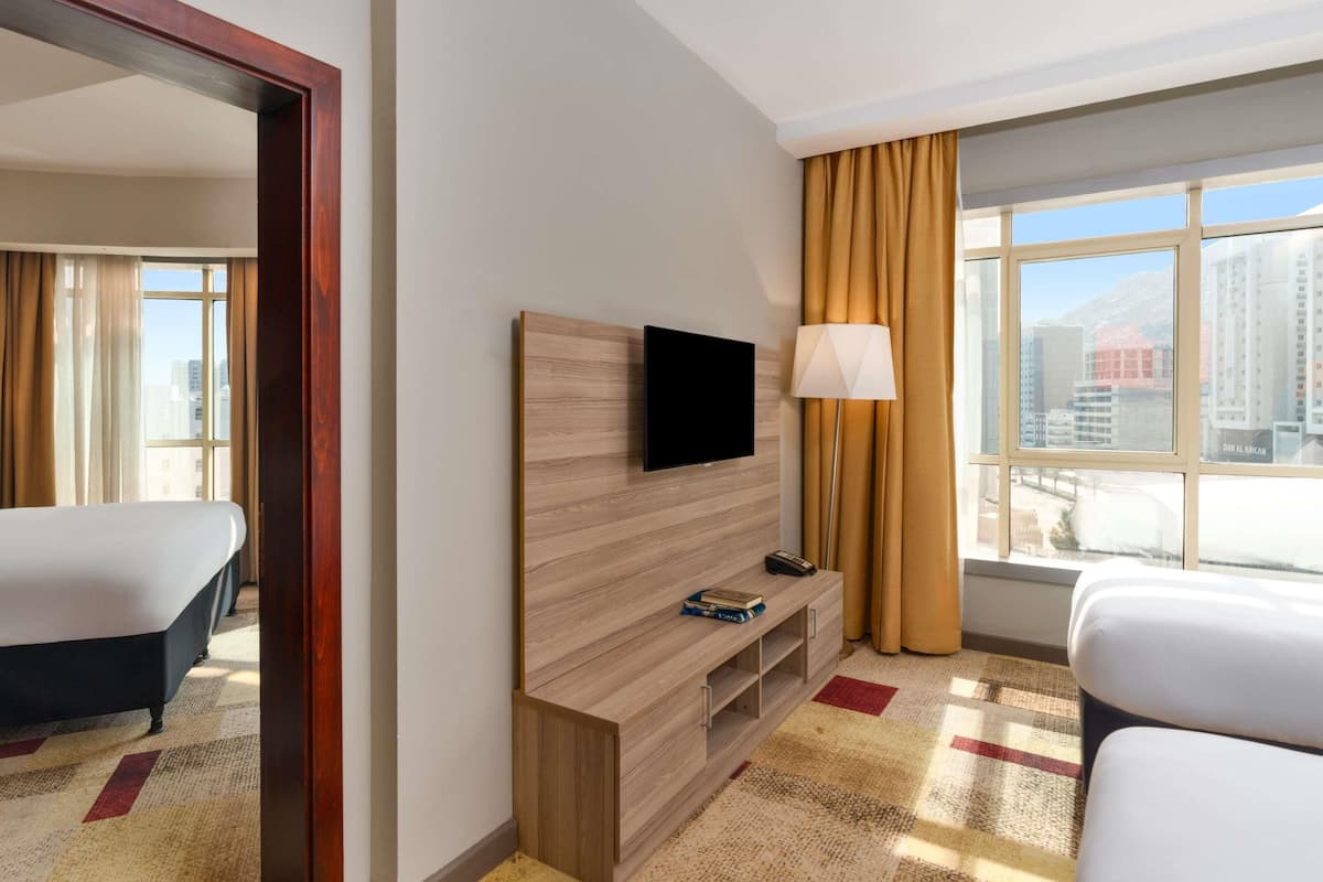 Coffres-forts dans les chambres, chambres insonorisées, Wi-Fi gratuit