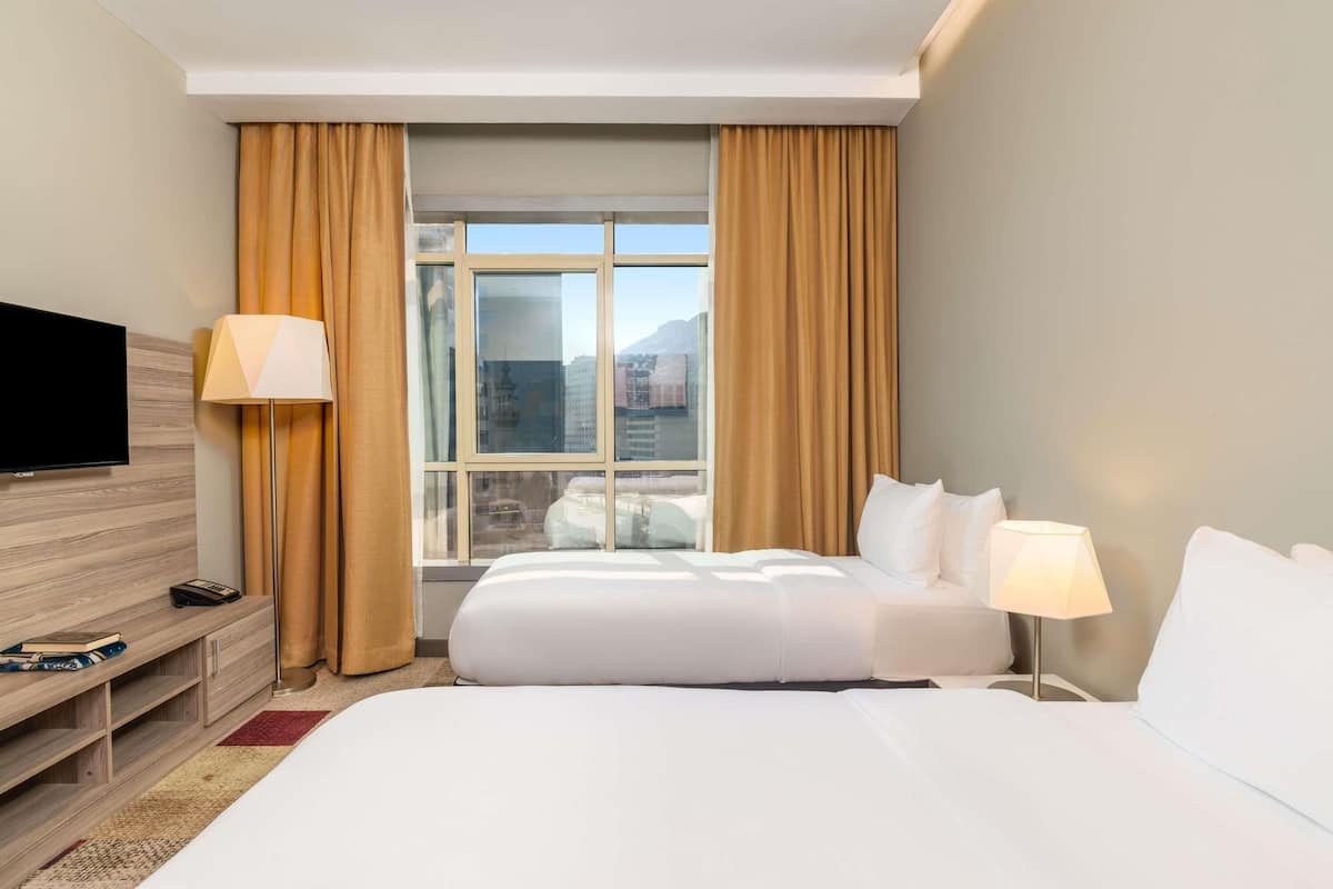 Classic Room, 2 Twin Beds | In-room safe, desk, laptop workspace, soundproofing