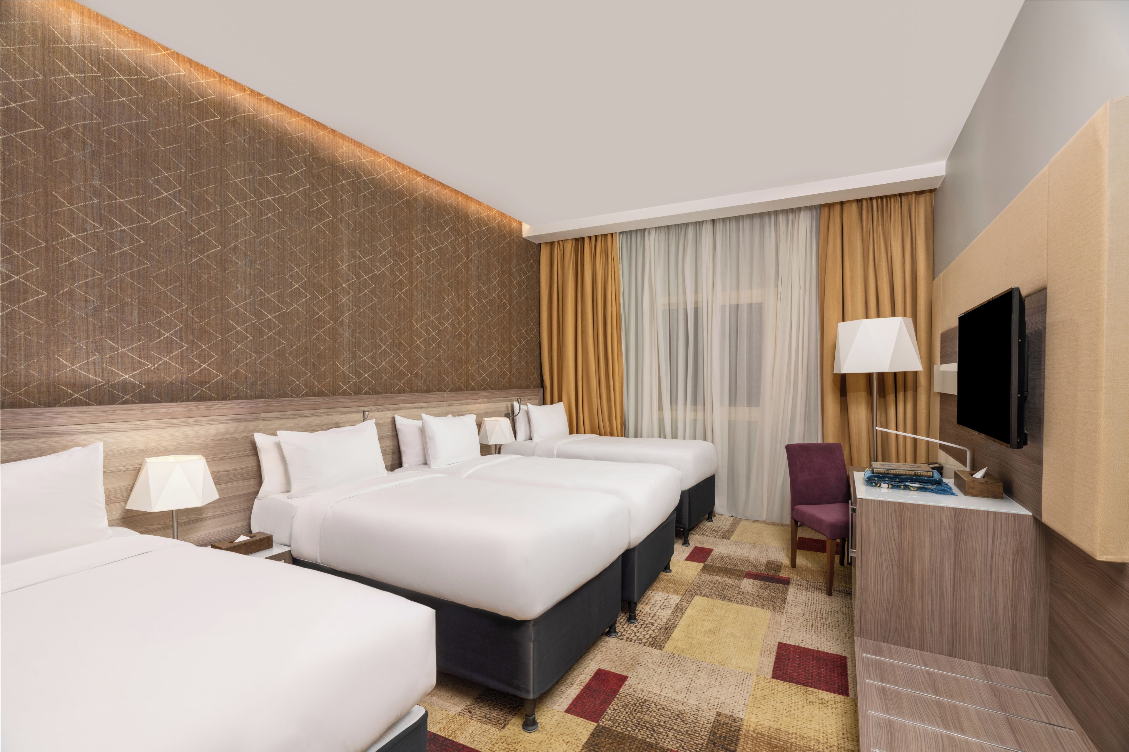 Classic Room, Multiple Beds