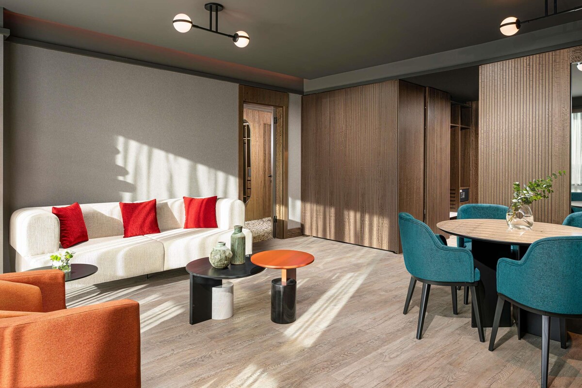 Estúdio executivo, 1 cama de casal (Apartment) | Roupas de cama premium, frigobar, cofres nos quartos, escrivaninha