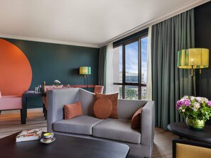 Executive Suite, 1 King Bed | Hypo-allergenic bedding, in-room safe, desk, laptop workspace - Pullman Nairobi Upper Hill (Nairobi)