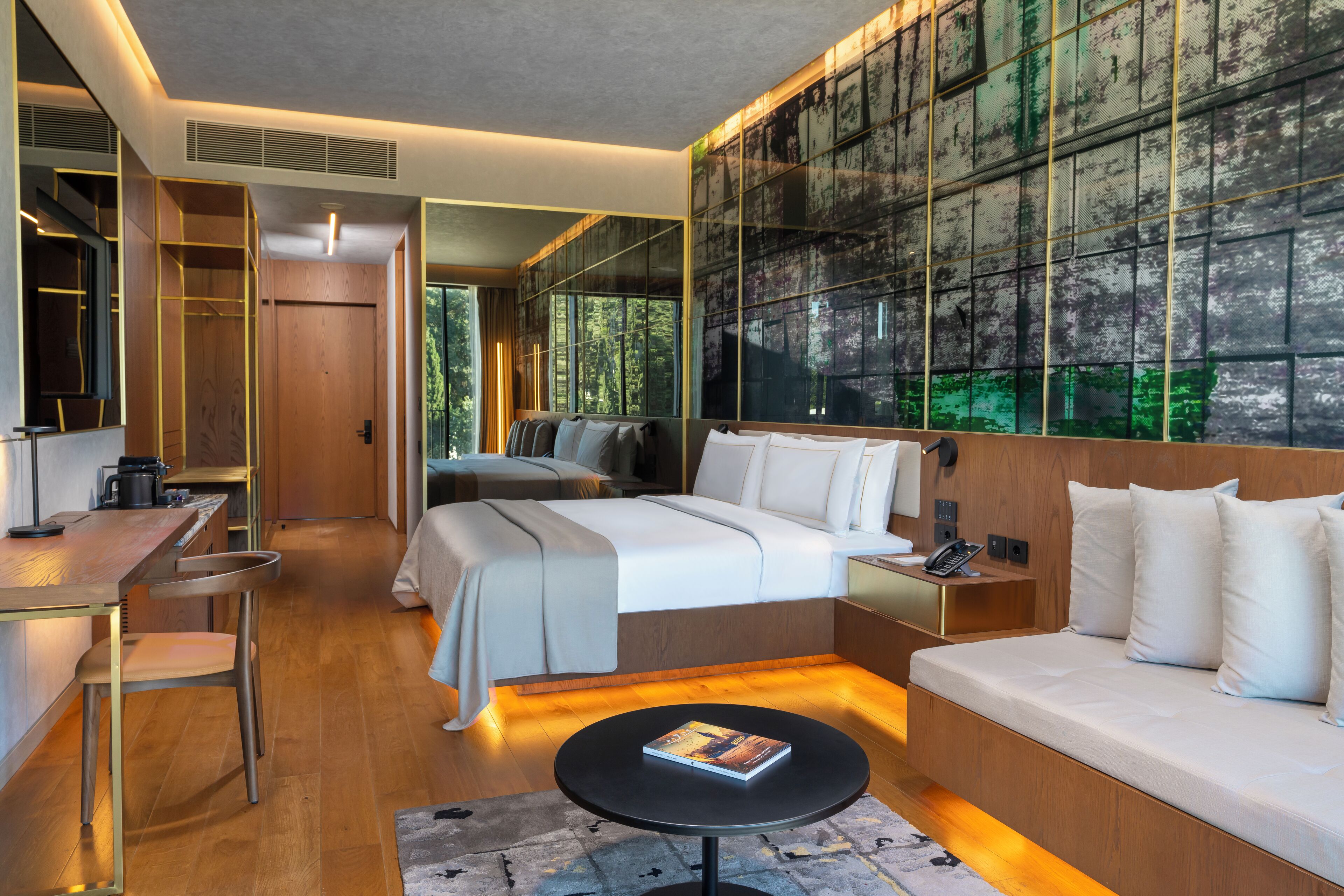 特級客房, 1 張特大雙人床 (Nickelodeon Play Access) | 高級寢具、迷你吧、房內夾萬、書桌