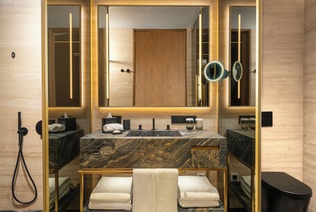 Rixos Tersane Istanbul - Image 15