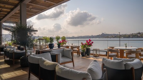 Rixos Tersane Istanbul - Image 11