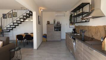 Frigorifero, forno, lavastoviglie, macchina per tè/caffè